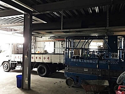 展慶水電工程車