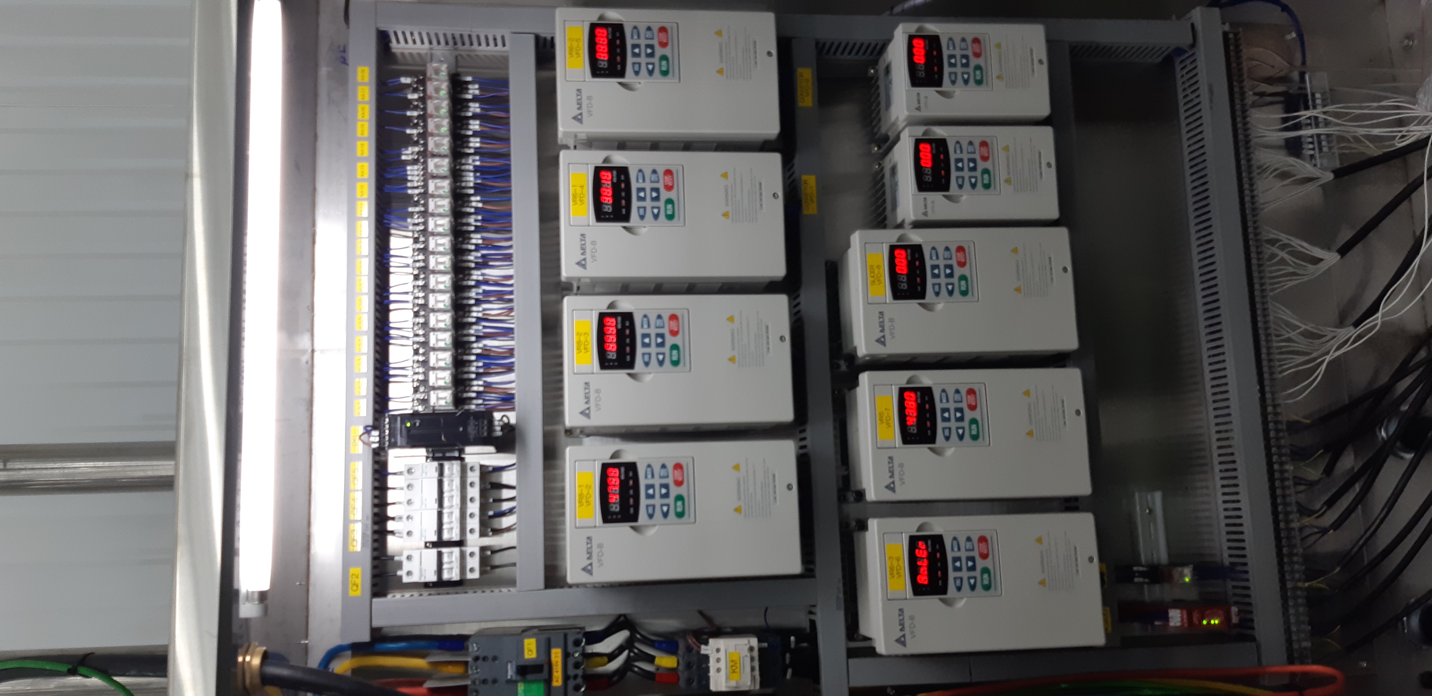 水煮麵設備自動包裝排盤控制系統