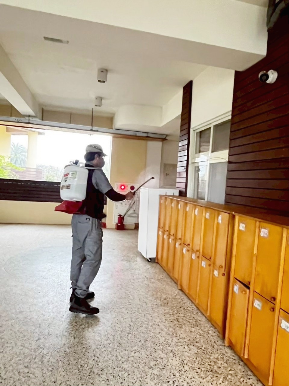 外社幼兒園殺菌消毒作業