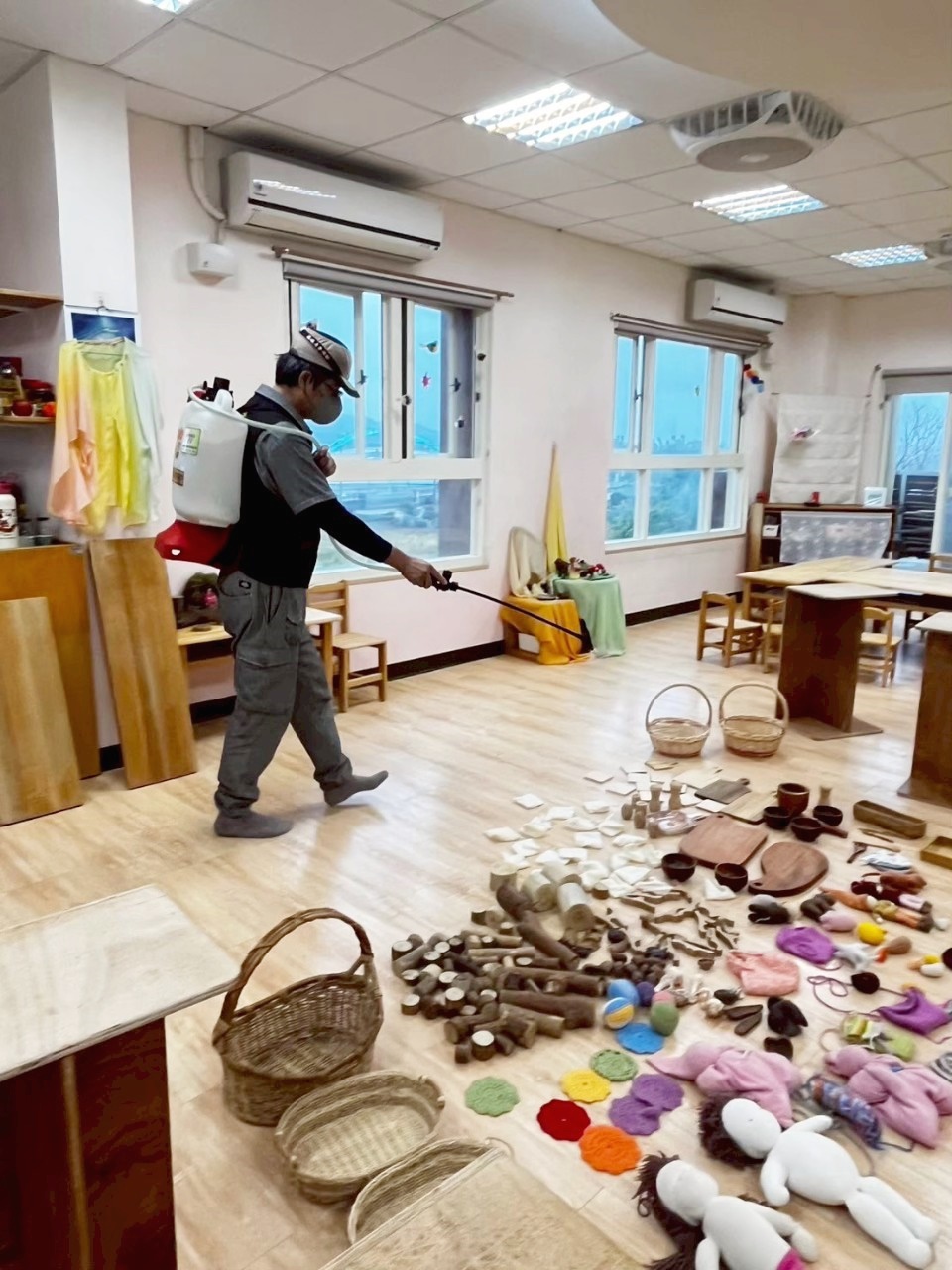 外社幼兒園殺菌消毒作業