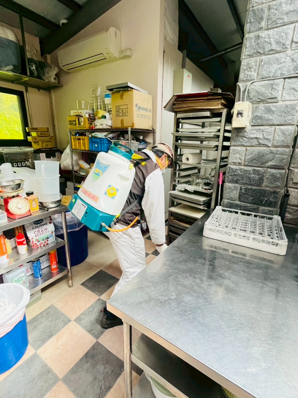 宜蘭礁溪艾德堡餐廳民宿病媒防治