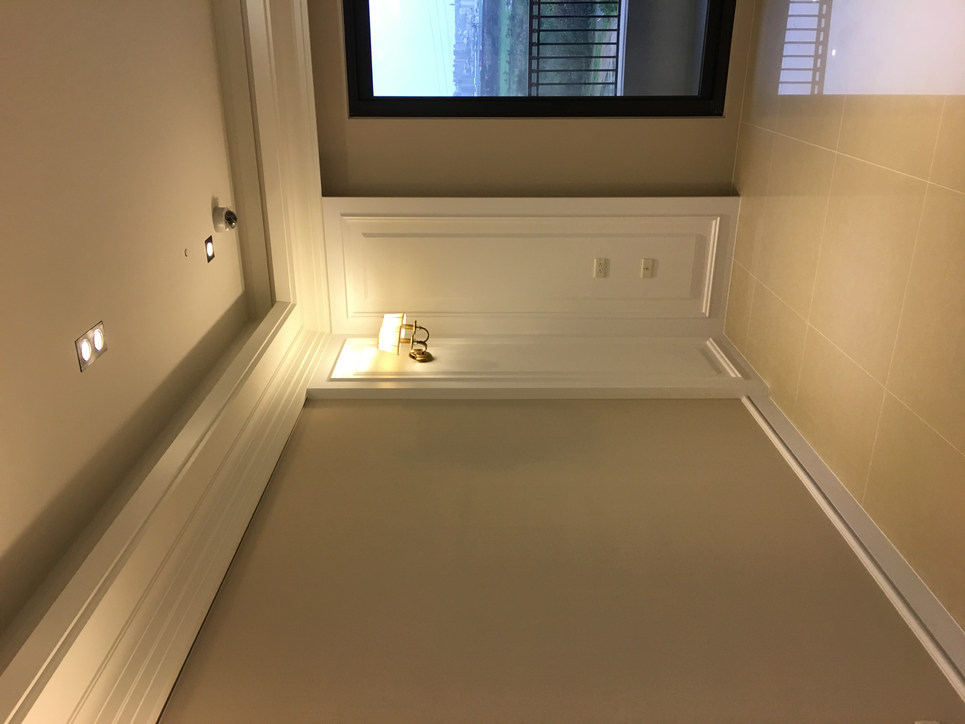 28DFE0FC-AE08-4887-97C5-49D1C53261A4