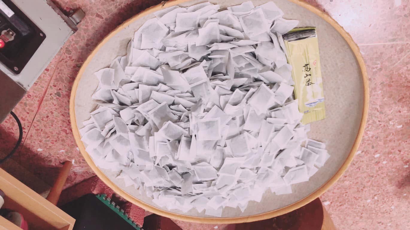 梨山手採烏龍高冷茶-茶包(每包3公克)