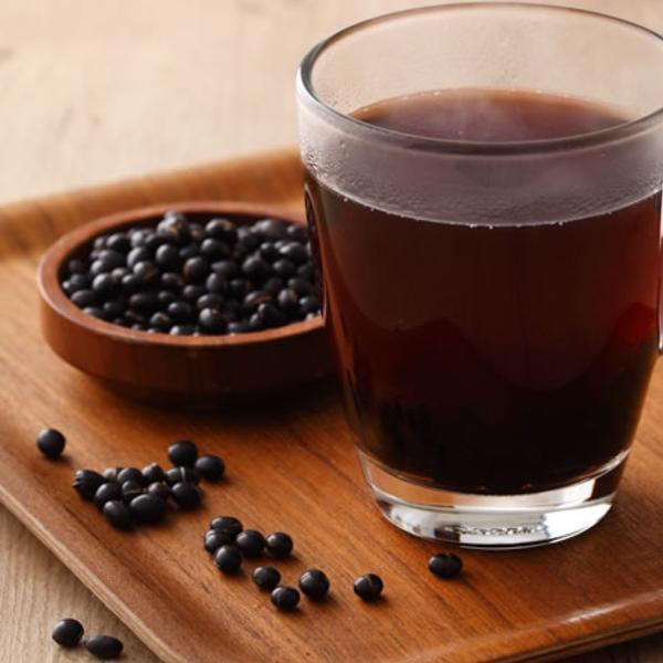 臺灣契作手播黑豆