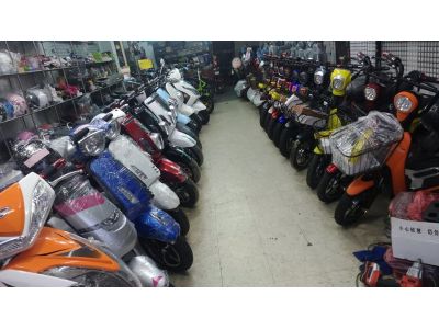 凌駕社機車精品店-undefined