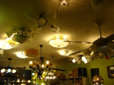 展苙企業有限公司-undefined