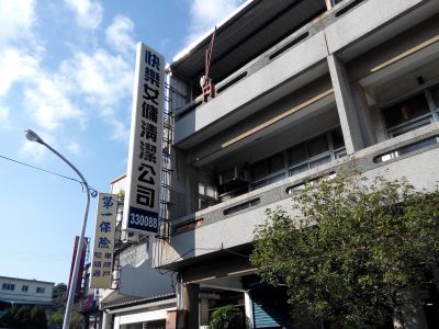 快樂女傭-undefined