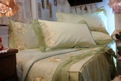 優比寢飾館-undefined