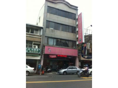 王界三小兒科診所-undefined