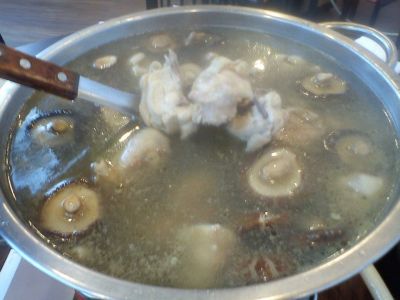 財嫂土雞料理專賣-undefined