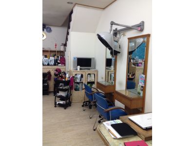 天鵝電髮院唱片行-undefined