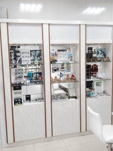 遠東鐘錶行-undefined