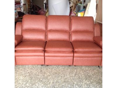 益昌沙發行-undefined