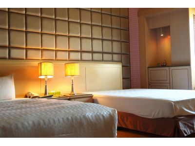 七彩湖汽車旅館有限公司-undefined