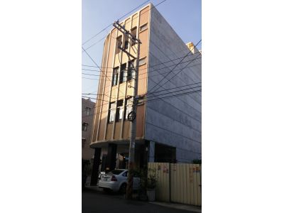 陳憲政土地登記專業代理人-undefined