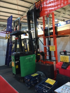 台鑫堆高機有限公司-undefined