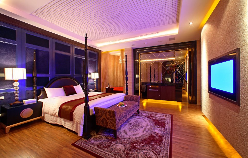 彰化桂冠汽車旅館有限公司-undefined