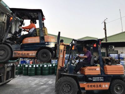 得財堆高機-undefined