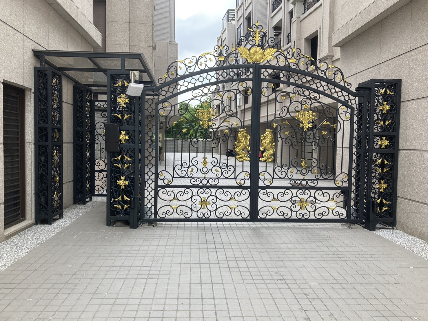 吉隆企業社-廠房鷹架工程 / 各種不銹鋼設計.製造-undefined