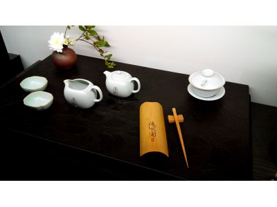 遊山茶訪茶業股份有限公司-undefined