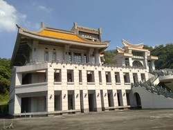 萬丹山事業股份有限公司-undefined